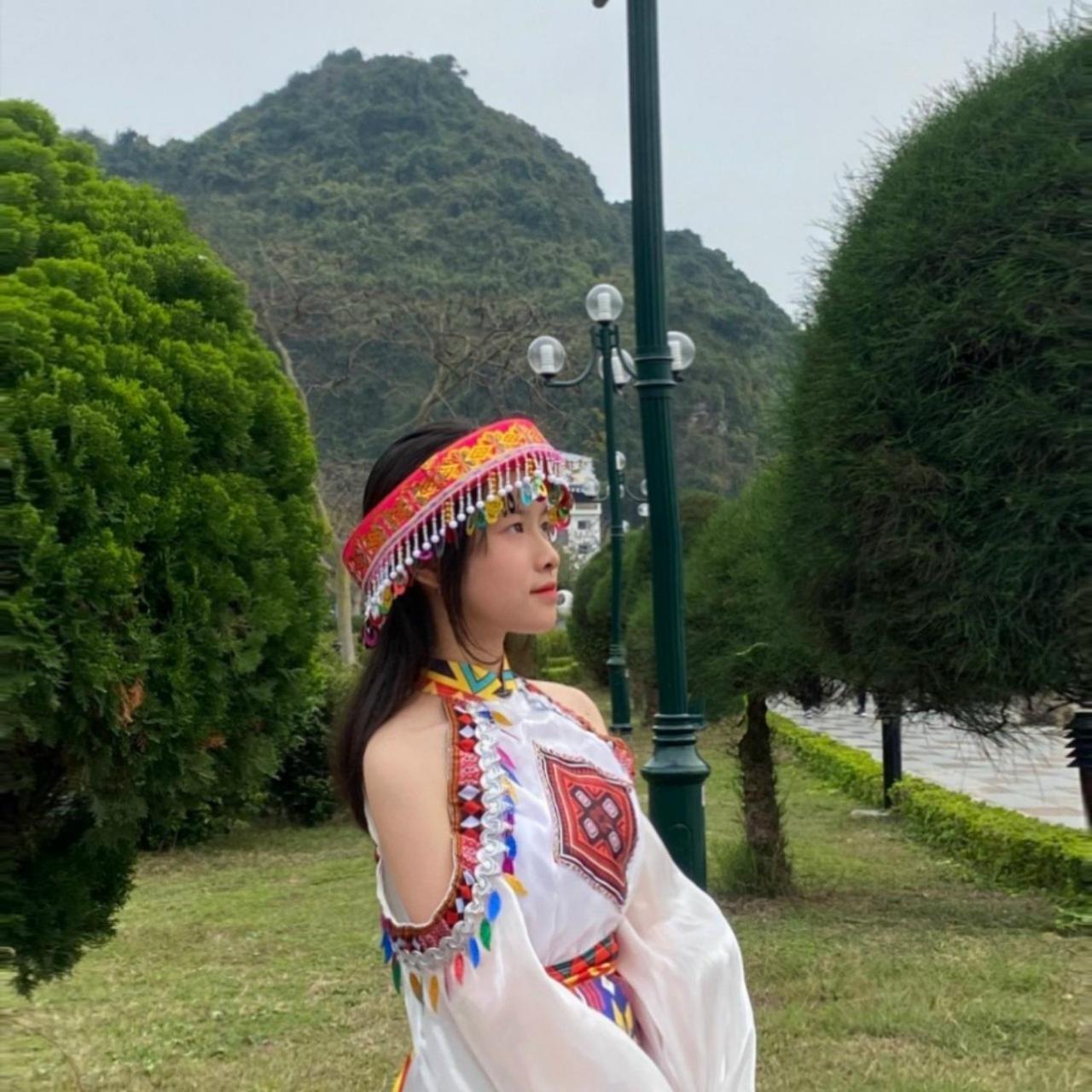 Cat Ba Valentine Hotel Dong Khe Sau ภายนอก รูปภาพ
